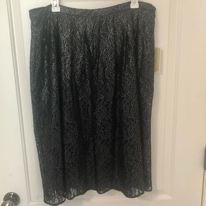 NWT Michael Kors Black/Silver Lace Skirt